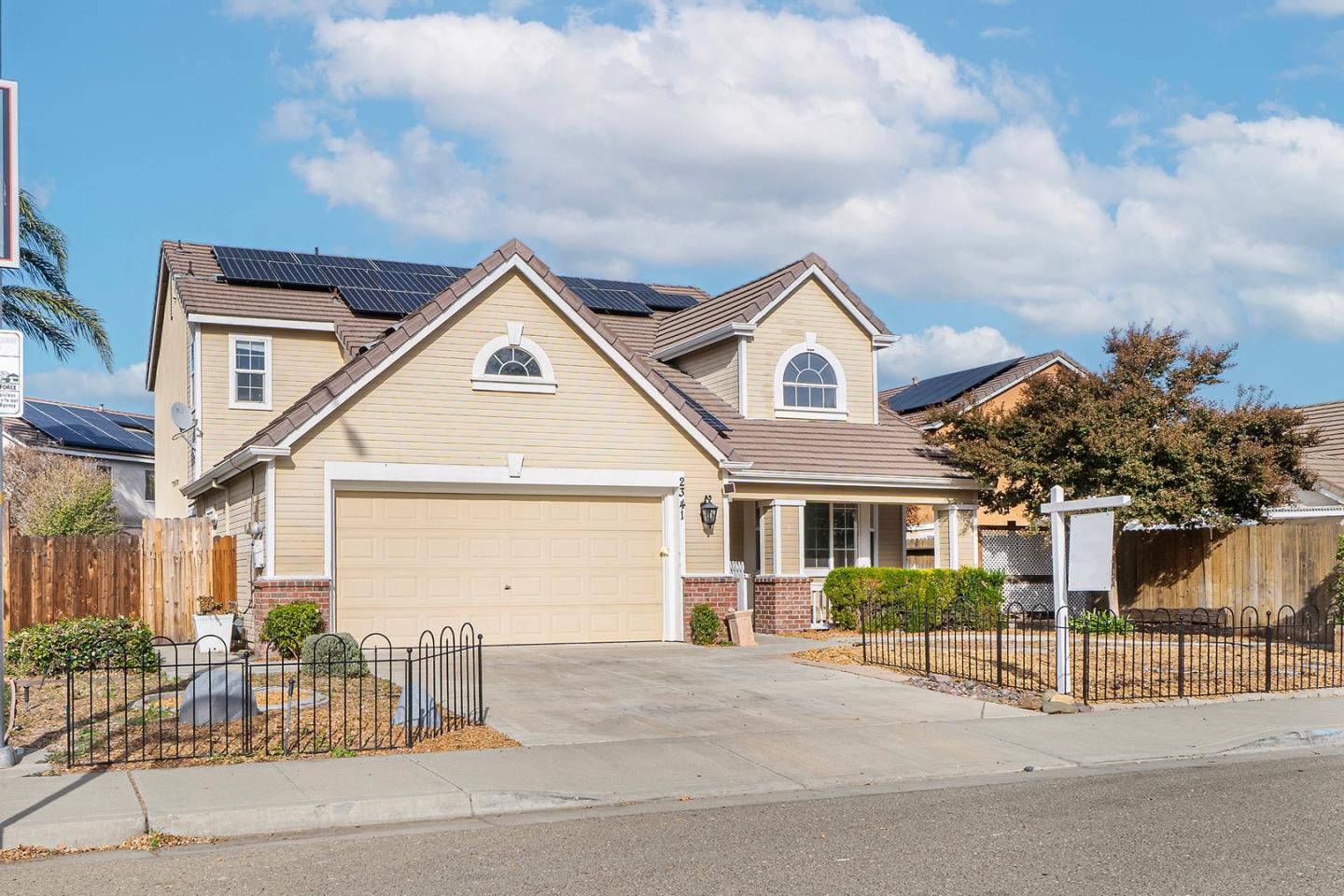 Property thumbnail image