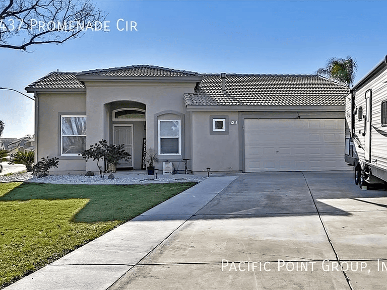 1437 Promenade Circle